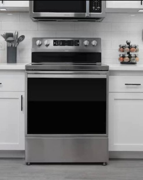 Range and oven repair in a Central Florida kitchen